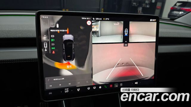 Tesla Model Y RWD 2025 — фото 15