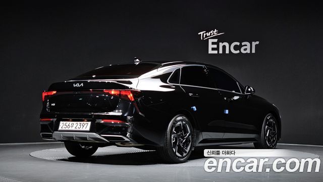 Kia K5 (III) 2.0 Prestige 2024 — фото 2