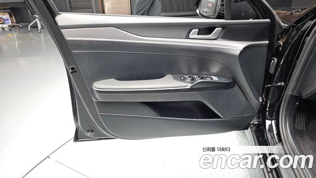 Kia K5 (III) 2.0 Prestige 2024 — фото 24