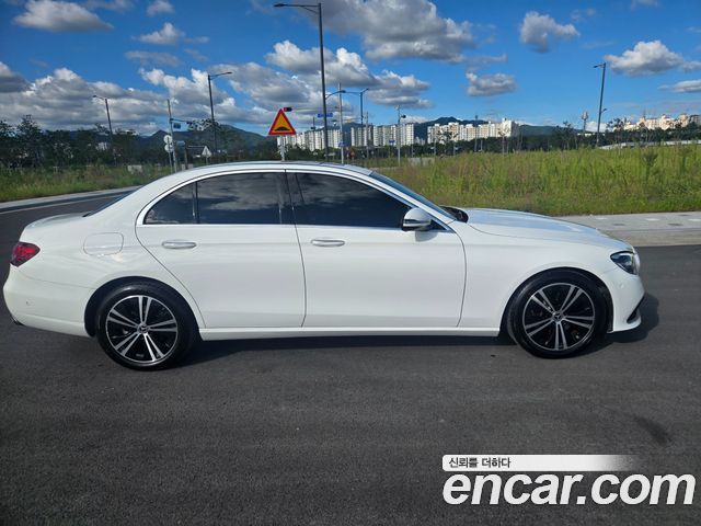 Mercedes-Benz E-Class (W213) E250 Avantgarde 2021 — фото 6