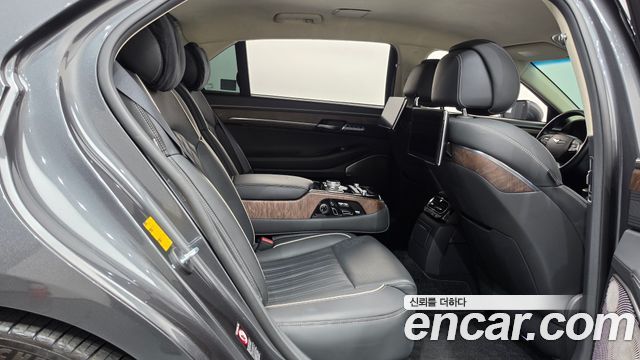 Genesis G90 5.0 AWD Prestige 2019 — фото 15