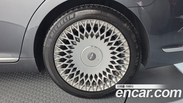 Genesis G90 5.0 AWD Prestige 2019 — фото 27