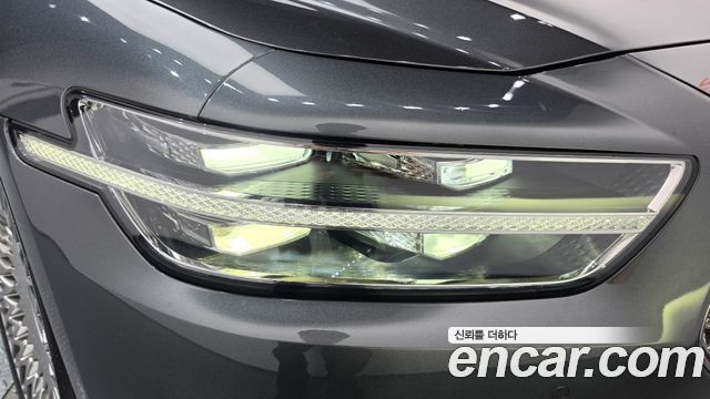Genesis G90 5.0 AWD Prestige 2019 — фото 28