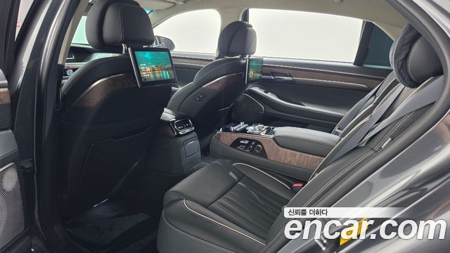 Genesis G90 5.0 AWD Prestige 2019 — фото 33