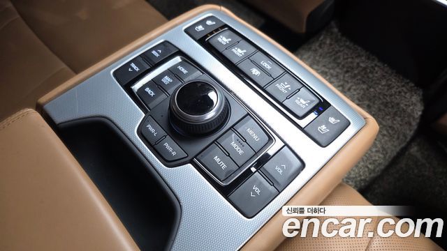 Genesis G80 3.8 GDI AWD Finest 2017 — фото 19