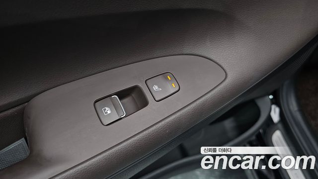 Hyundai Grandeur (IG) 2.5 Premium 2023 — фото 16