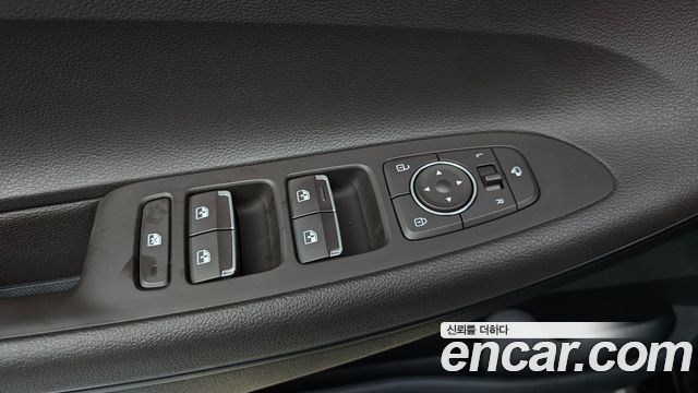 Hyundai Grandeur (IG) 2.5 Premium 2023 — фото 19