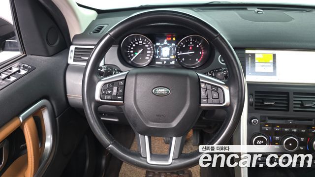 Land Rover Discovery Sport 2.0 TD4 HSE Luxury 2019 — фото 13