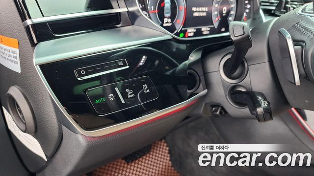 Audi A8 (D5) 50 TDI Quattro LWB 2020 — фото 27