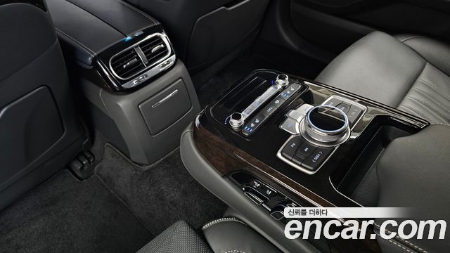 Genesis G90 3.8 AWD Premium Luxury 2019 — фото 17