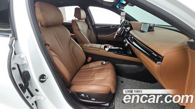 Genesis G80 (RG3) Gasoline 2.5 Turbo AWD 2022 — фото 11