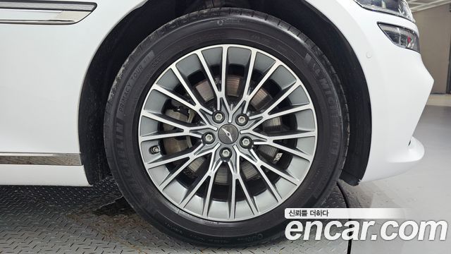 Genesis G80 (RG3) Gasoline 2.5 Turbo AWD 2022 — фото 21