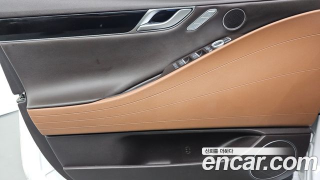 Genesis G80 (RG3) Gasoline 2.5 Turbo AWD 2022 — фото 24