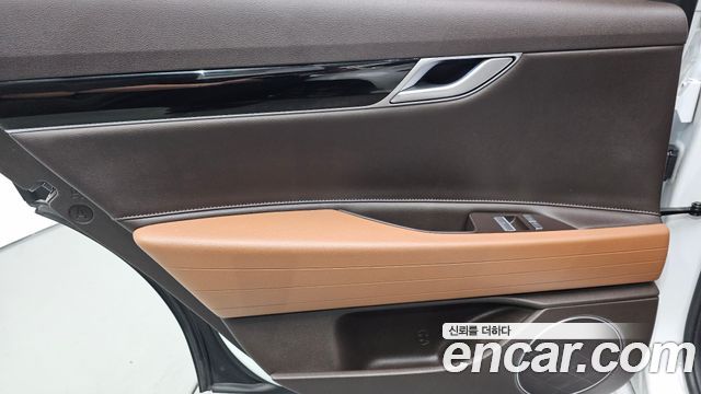 Genesis G80 (RG3) Gasoline 2.5 Turbo AWD 2022 — фото 25