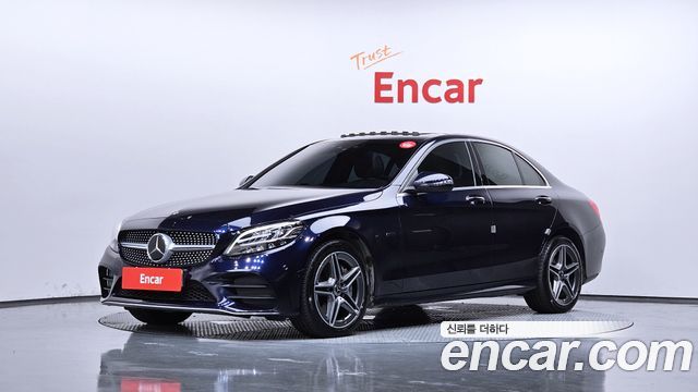 Mercedes-Benz C-Class (W205) C300e 4MATIC AMG Line 2020 — фото 1