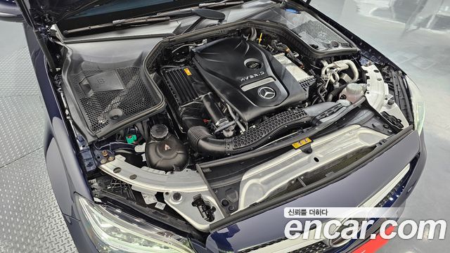 Mercedes-Benz C-Class (W205) C300e 4MATIC AMG Line 2020 — фото 6