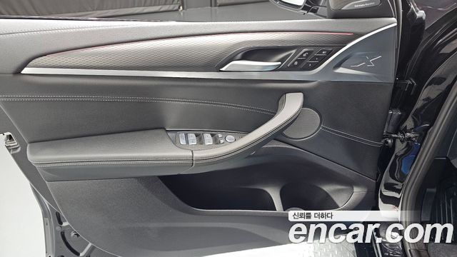 BMW X4 (G02) xDrive20i M Sport Pro Special Edition 2025 — фото 24