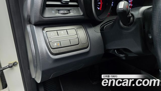 KG Mobility (SsangYong) Tivoli Air 1.6 IX 2WD 2017 — фото 23