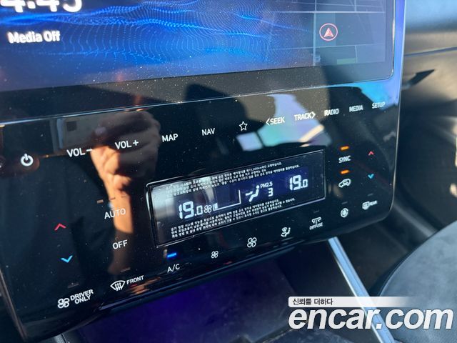 Hyundai Tucson Hybrid (NX4) N Line 2WD Inspiration 2022 — фото 15