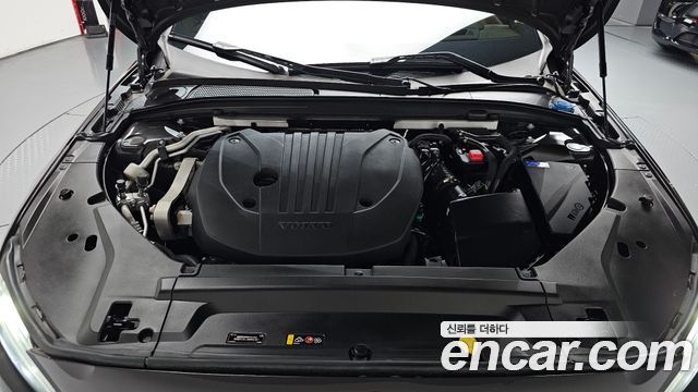 Volvo S90 B5 Ultimate Bright 2024 — фото 6