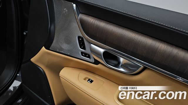 Volvo S90 B5 Ultimate Bright 2024 — фото 35