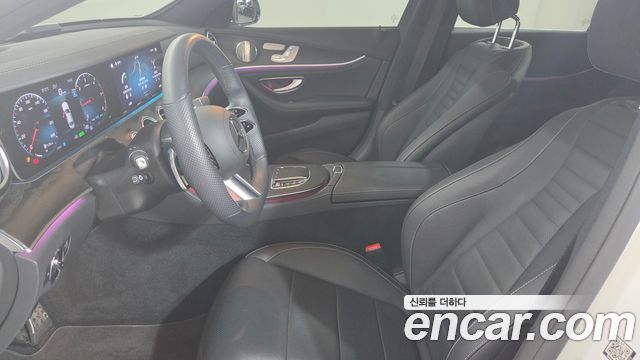 Mercedes-Benz E-Class (W213) E220d 4MATIC AMG Line 2022 — фото 18