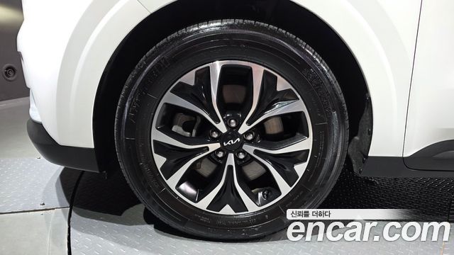 Kia Carnival (IV) Diesel 9-Seater Prestige 2023 — фото 5