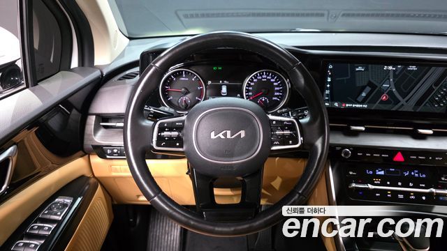 Kia Carnival (IV) Diesel 9-Seater Prestige 2023 — фото 16