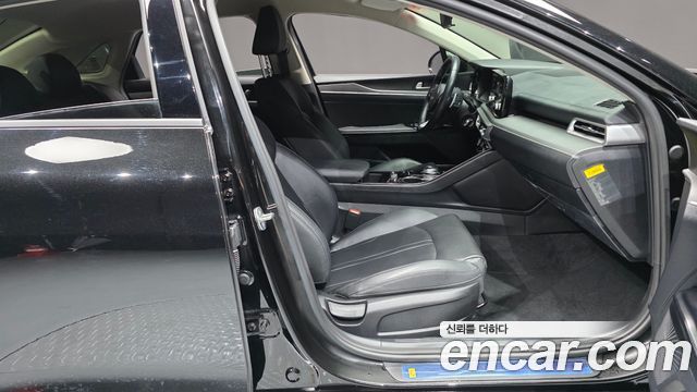Kia K5 (III) 2.0 Trendy 2023 — фото 11