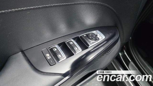 Kia K5 (III) 2.0 Trendy 2023 — фото 14