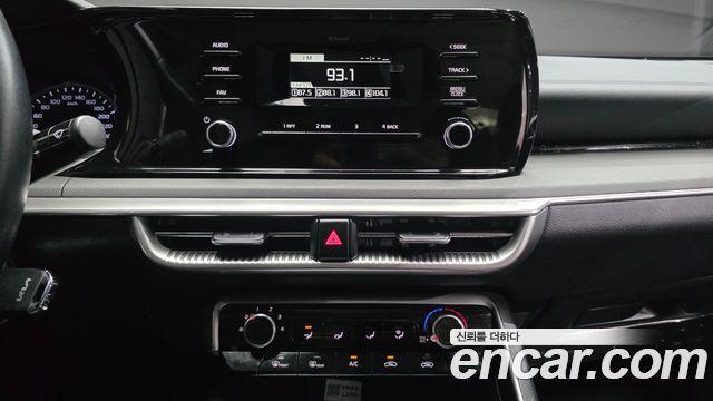 Kia K5 (III) 2.0 Trendy 2023 — фото 17
