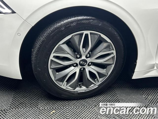 Kia K5 Hybrid (III) Signature 2021 — фото 22