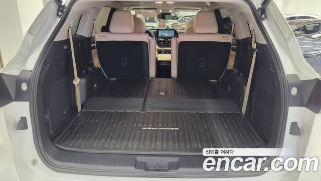 Toyota Highlander (IV) 2.5 4WD Limited 2023 — фото 23