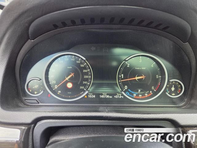 BMW 5 Series GT (F07) GT 30d xDrive 2014 — фото 10