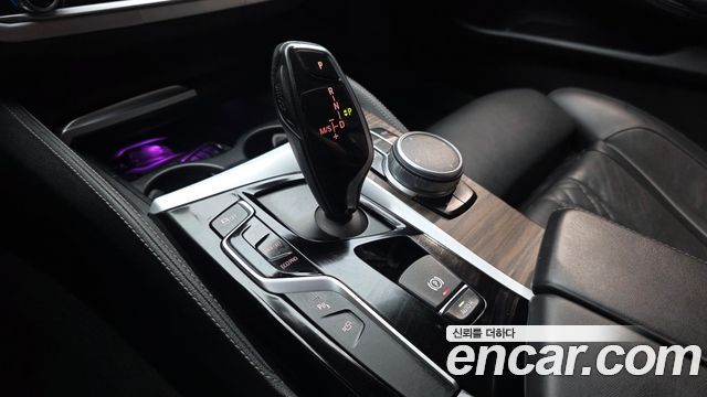 BMW 5 Series (G30) 520d M Sport Package Plus 2017 — фото 9
