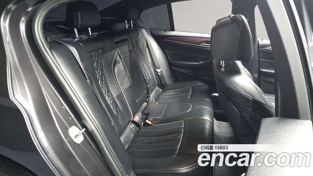 BMW 5 Series (G30) 520d M Sport Package Plus 2017 — фото 12
