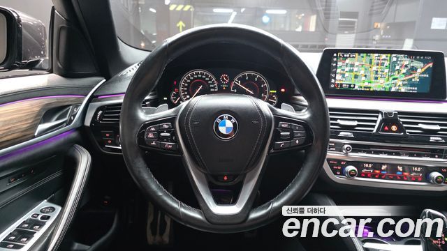 BMW 5 Series (G30) 520d M Sport Package Plus 2017 — фото 13