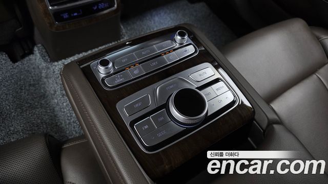 Kia K9 3.8 GDI PlatinumⅠ 2020 — фото 32