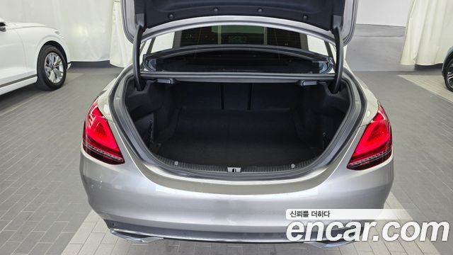 Mercedes-Benz C-Class (W205) C200 Avantgarde 2020 — фото 20