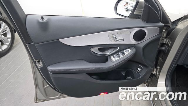 Mercedes-Benz C-Class (W205) C200 Avantgarde 2020 — фото 24