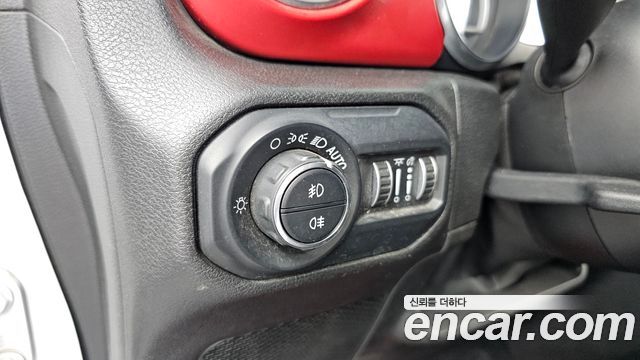 Jeep Wrangler (JL) 2.0 Rubicon Power Top 4Door 2019 — фото 19