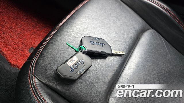Jeep Wrangler (JL) 2.0 Rubicon Power Top 4Door 2019 — фото 26