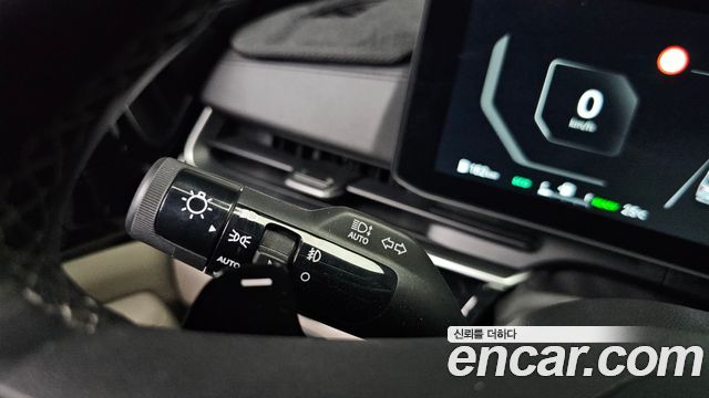 Kia Carnival (IV) HEV 7seater Gravity 2025 — фото 34
