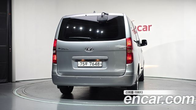 Hyundai Grand Starex Wagon 11-Seater Smart 2019 — фото 4