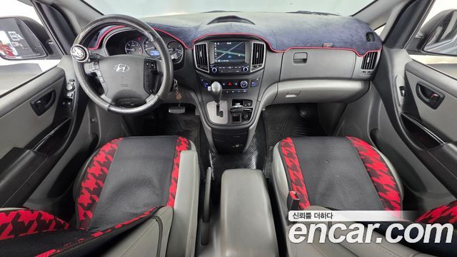Hyundai Grand Starex Wagon 11-Seater Smart 2019 — фото 7