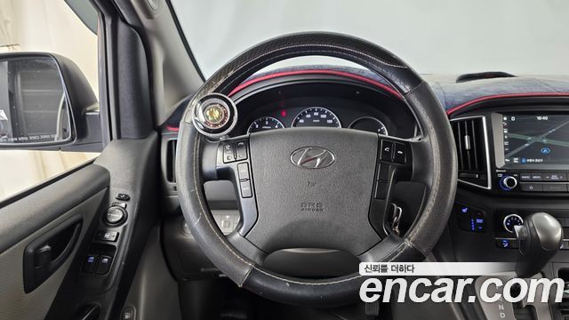 Hyundai Grand Starex Wagon 11-Seater Smart 2019 — фото 13