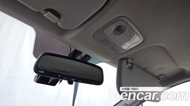 Hyundai Grand Starex Wagon 11-Seater Smart 2019 — фото 17