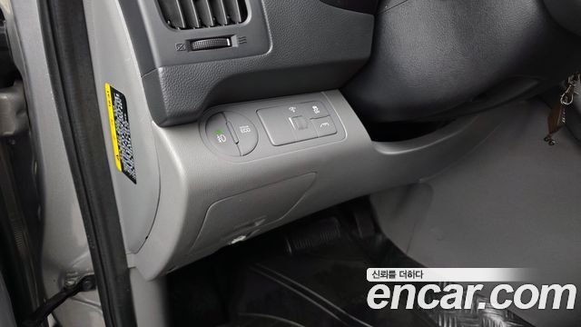 Hyundai Grand Starex Wagon 11-Seater Smart 2019 — фото 18