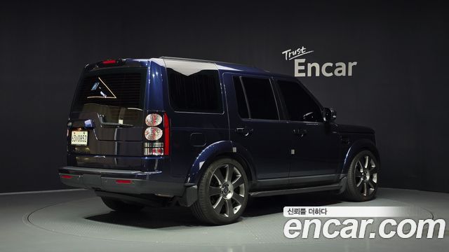 Land Rover Discovery 4 3.0 SDV6 SE 2016 — фото 2