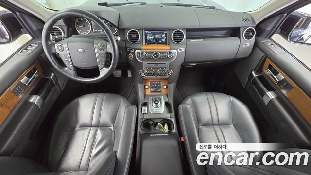 Land Rover Discovery 4 3.0 SDV6 SE 2016 — фото 7